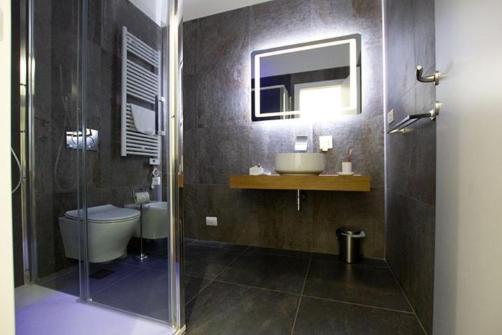 Moro 34 Hotel Bari Buitenkant foto